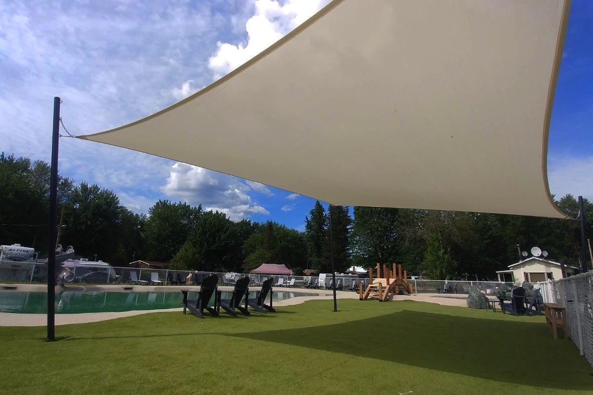 Can You Leave a Shade Sail Up in the Rain? - Shade Space